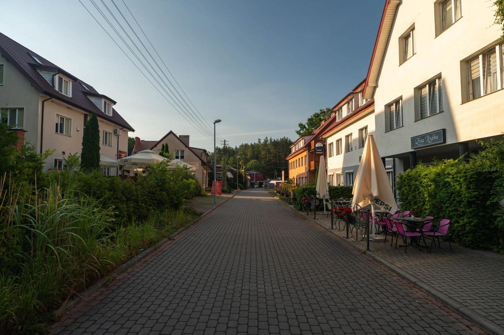 Domek Nad Jeziorem Kretowiny Exterior foto